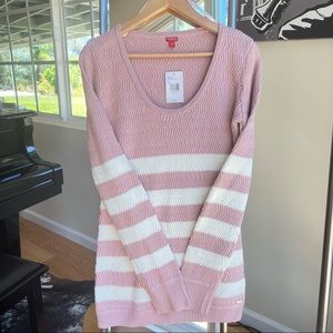 NWT- Guess Los Angeles Stripe Light Pink Light Sweater Size Med